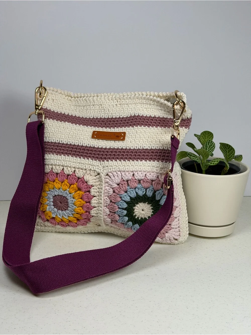 Crochet Granny Square Crossbody Bag Adjustable Strap, Zippered Lined Purse